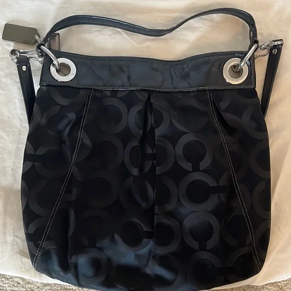 Coach Shoulder Crossbody Bag - Picture 11 of 12
